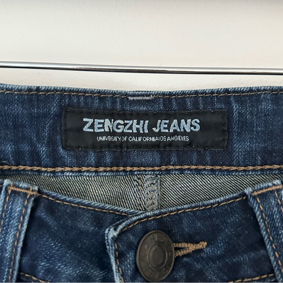 🌱2/$10 | Zengzhi Mid-Rise Jeans - Picture 6 of 7
